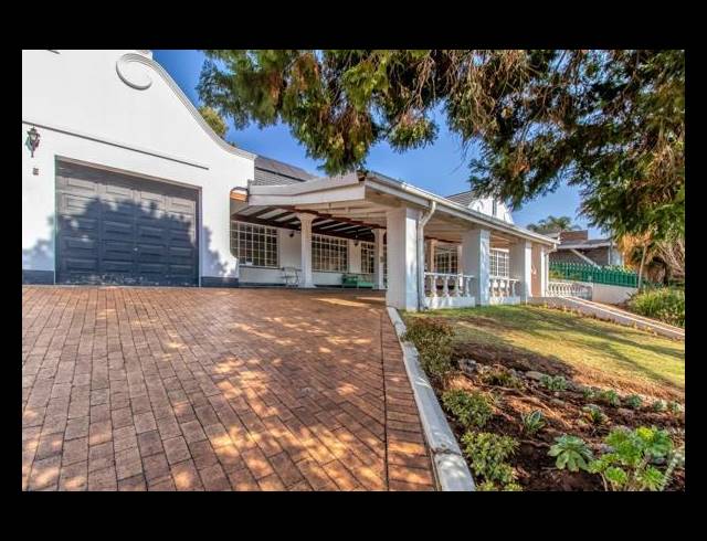 4 BEDROOM HOUSE FOR SALE IN HELDERKRUIN